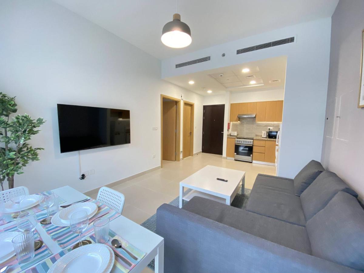 Апартаменты Lux Bnb Bellevue Tower Downtown Дубай Экстерьер фото